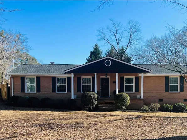 7 Vanderbilt Cir, Greenville, SC 29609