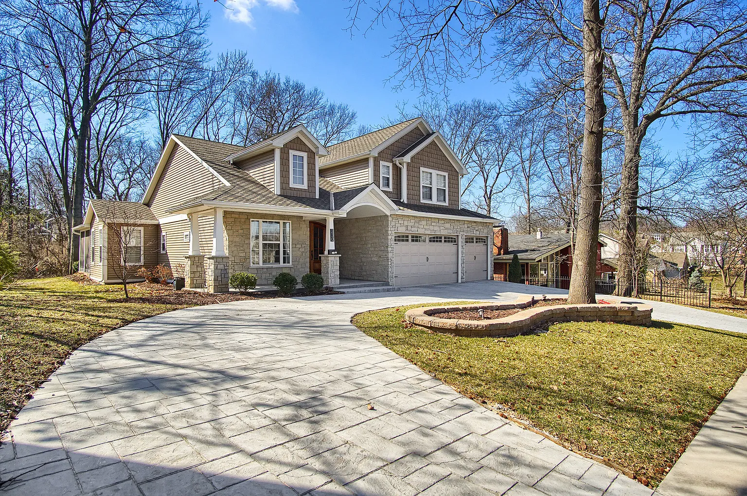230 Barter Ave photo 1