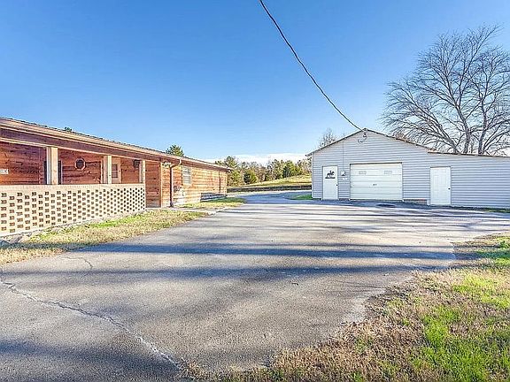 House & Detached Garage