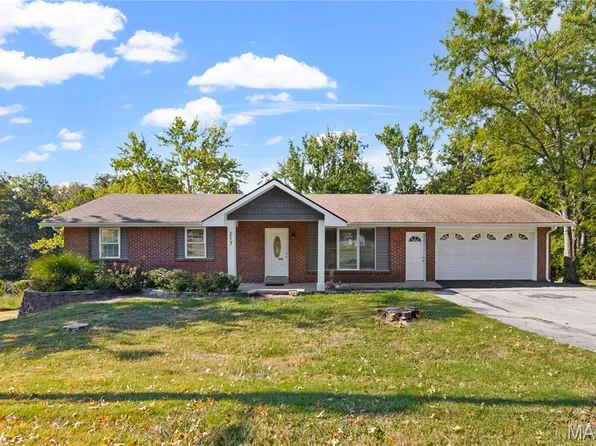 217 Slover Ln, Arnold, MO 63010