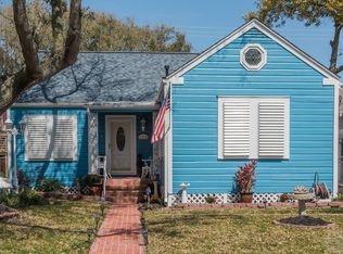 4916 Crockett Blvd, Galveston, TX 77551