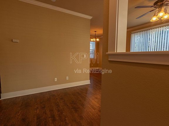 3rd image of 2537 Plymouth Oaks Ct