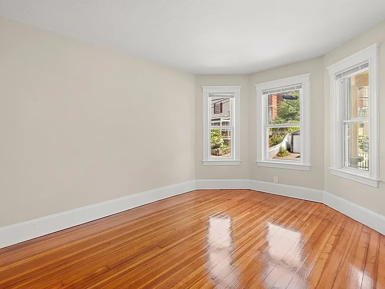 79 Nelson St #1 — Photo 10