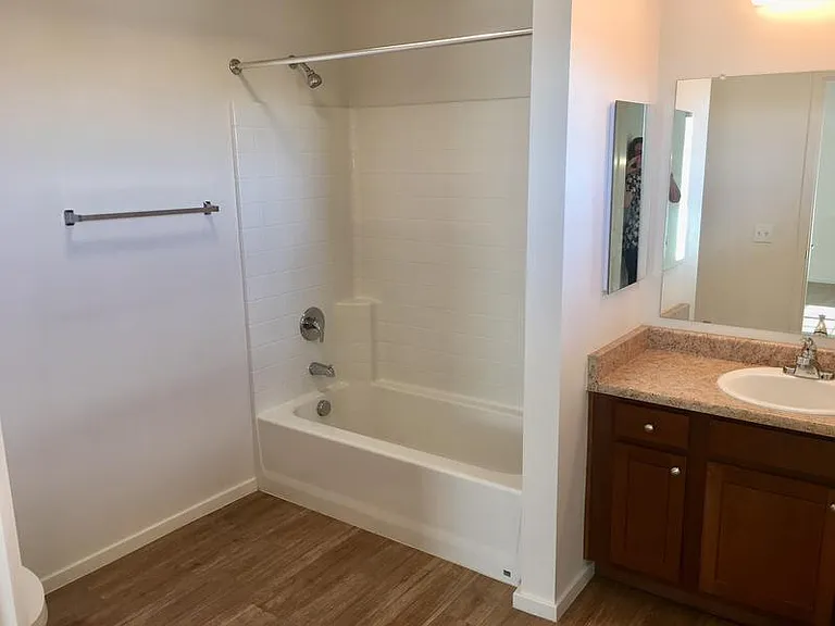 Meridian@101 Apartments — Photo 14