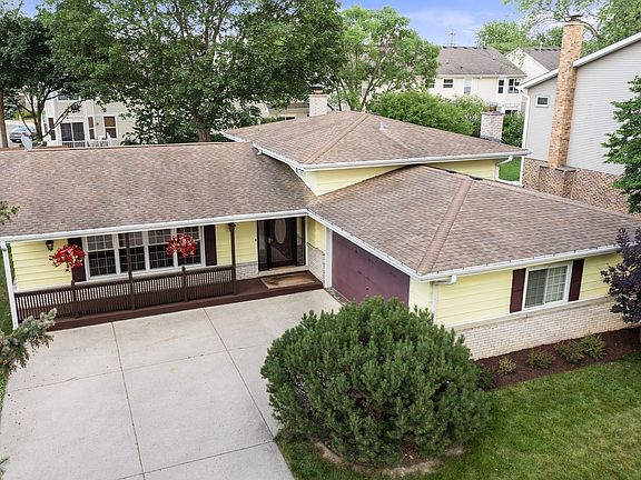 2nd image of 2509 S Cedar Glen Dr