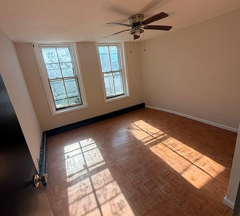 2nd image of 5 Frederick St APT D1