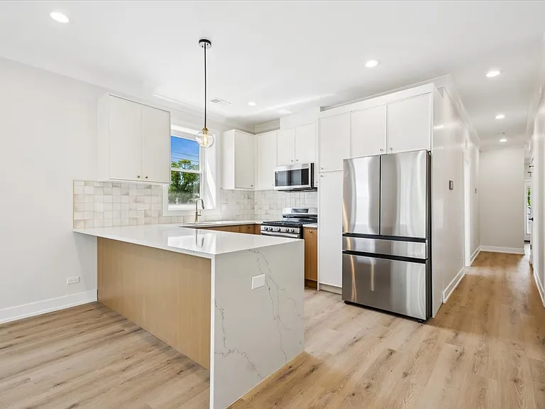 1542 W Rosemont Ave #1 — Photo 11