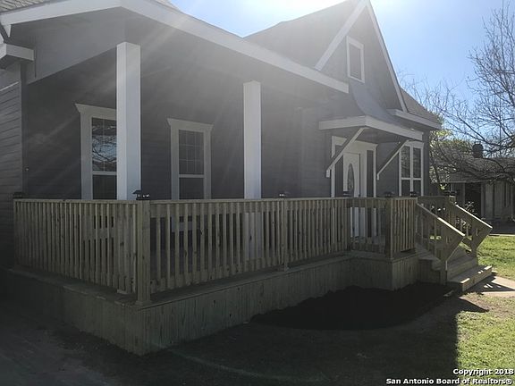2nd image of 1126 W Huisache Ave