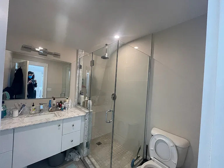 470 Green St #4 — Photo 26