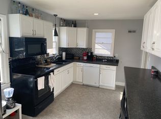 726 Thurston St, Manhattan, KS 66502
