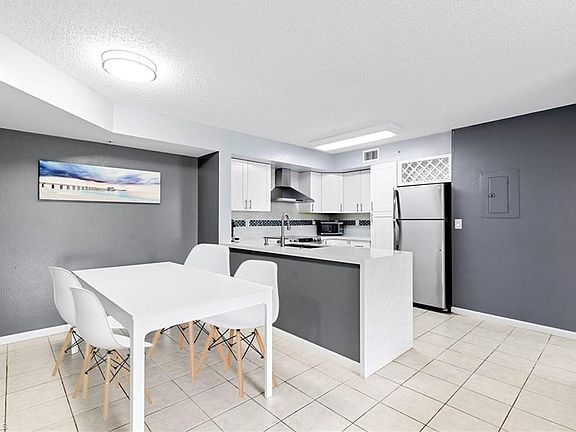 5th image of 1270 Wildwood Lakes BLVD #104