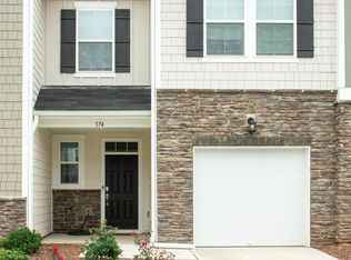174 Hunston Dr, Holly Springs, NC 27540