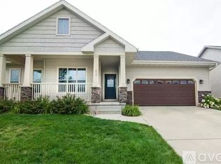 310 Covington Trl, Sun Prairie, WI 53590