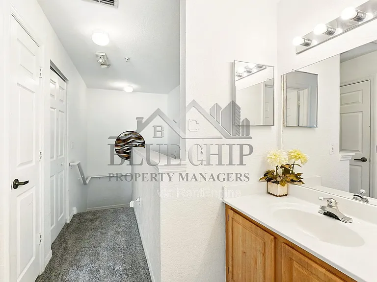 4005 Venetian Bay Dr #108 — Photo 20