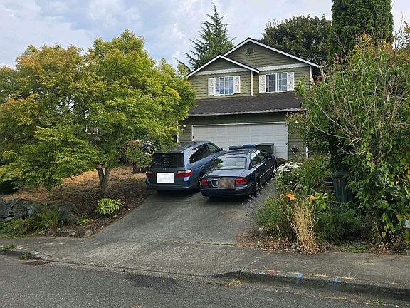 3rd image of 505 Rainbow Pl