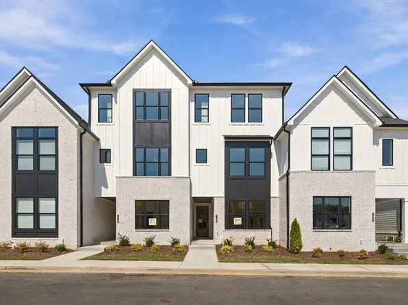 2100 Conductor Ln, Thompsons Station, TN 37179