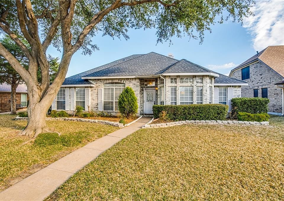 1st image of 1615 Palisades Dr