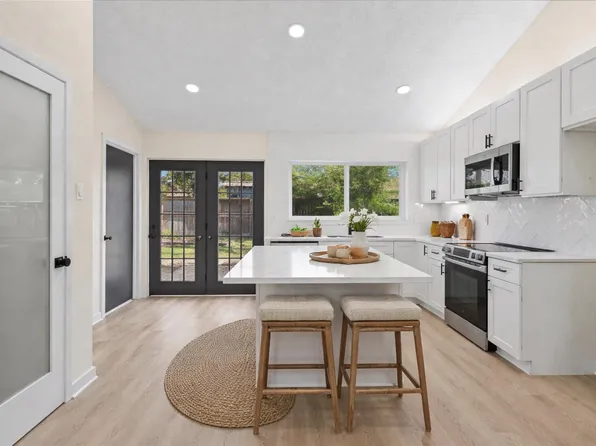 7810 Willow Mint Ln, Houston, TX 77086