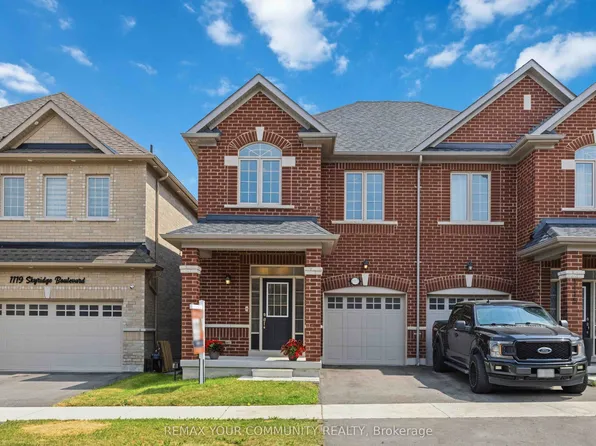 1117 Skyridge Blvd, Pickering, ON L1X 0G2