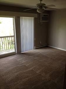3rd image of 7050 Villa Dr APT 7