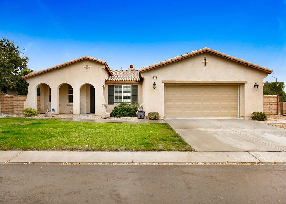 1st image of 80319 Atherstone Dr