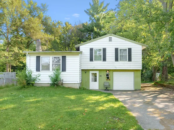 5509 Bedford St, Portage, MI 49002