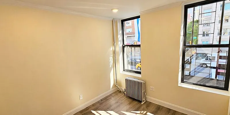 Bedroom, photo 2
