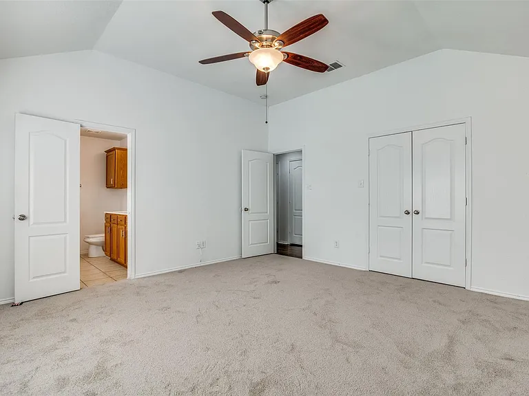 2014 Zavala — Photo 18