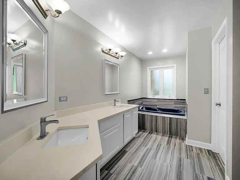 2518 Adamsway Dr — Photo 36