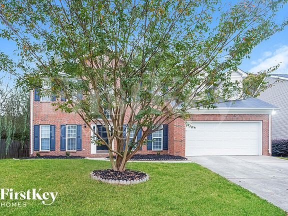 2nd image of 10311 Fairbourne Ct