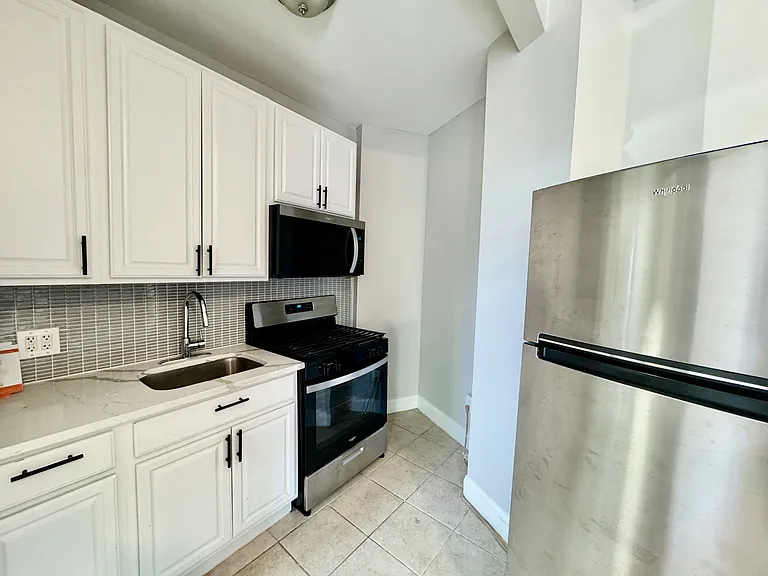 500-502 Baldwin Ave #500-33 — Photo 1