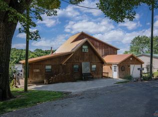 23500 Woodland Rd, Warsaw, MO 65355