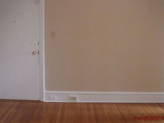 4th image of 3410 Monument Ave #U202