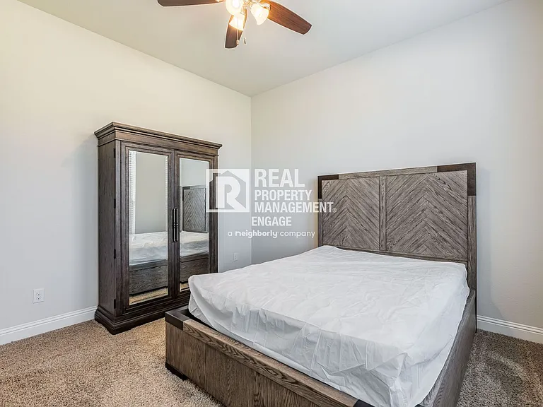 7757 Cooke Dr — Photo 10