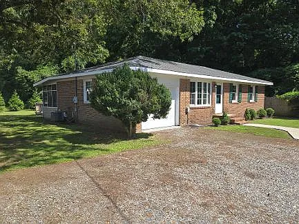 4545 George Washington Memorial Hwy — Photo 8
