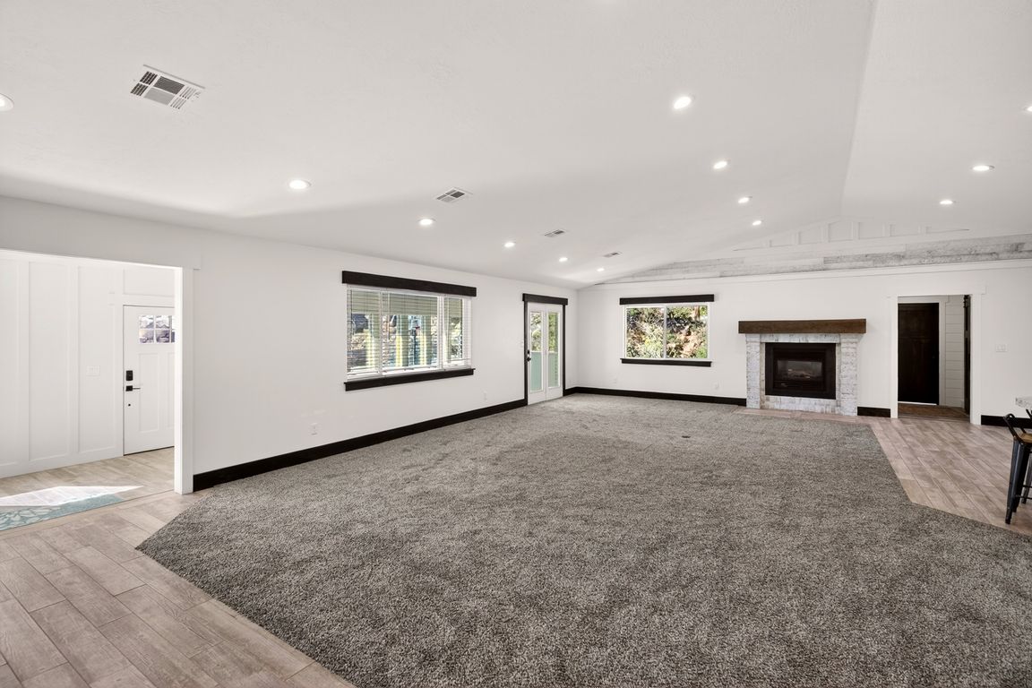 next background image