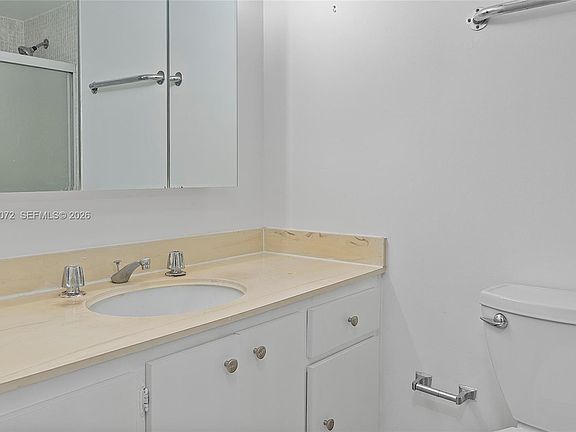 5th image of 1965 S Ocean Dr APT 6H