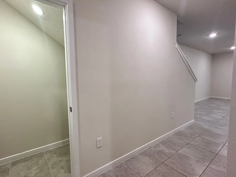 3074 Green Park Dr — Photo 14
