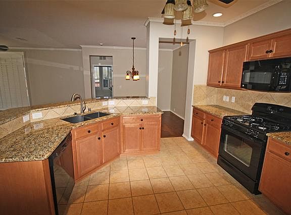 2nd image of 7922 Palmer Ct