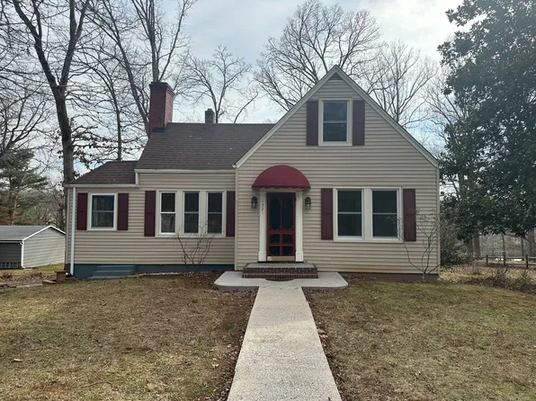 1321 Peaks St, Bedford, VA 24523