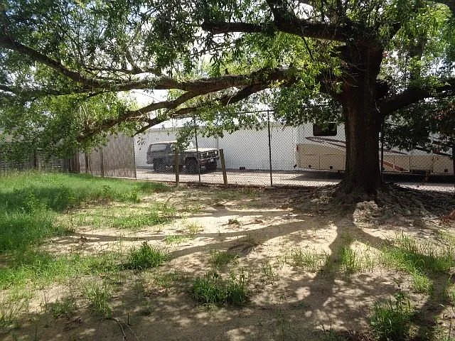 1211 Grand Junction Dr — Photo 17