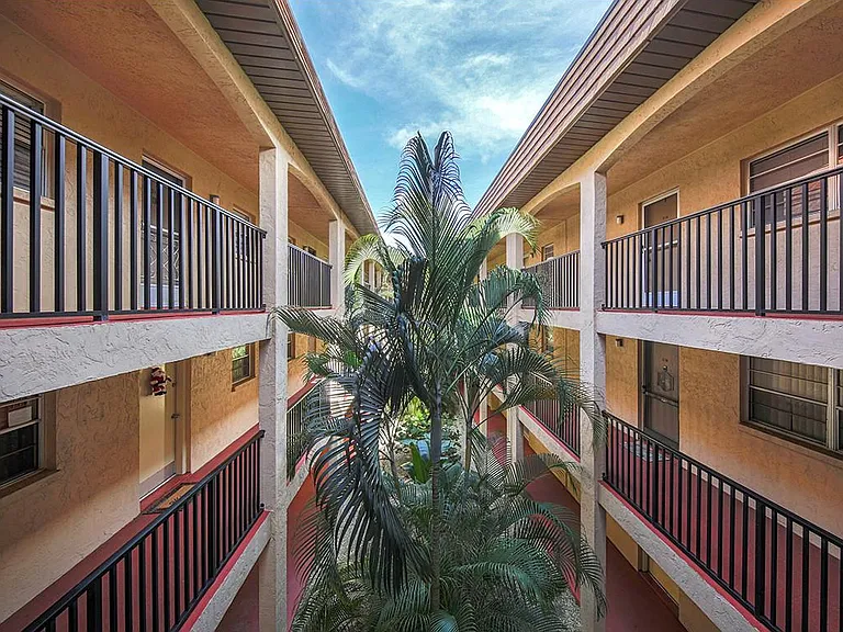3700 S Osprey Ave #311 — Photo 11