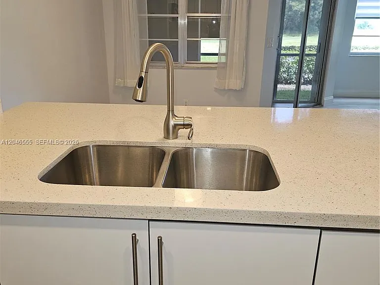 1110 SW 125th Ave #112M — Photo 15