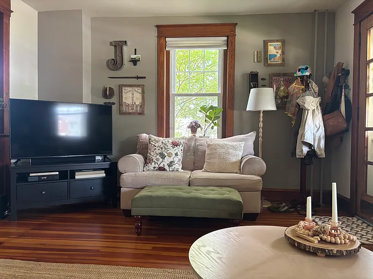 208 S 5th St — Photo 7