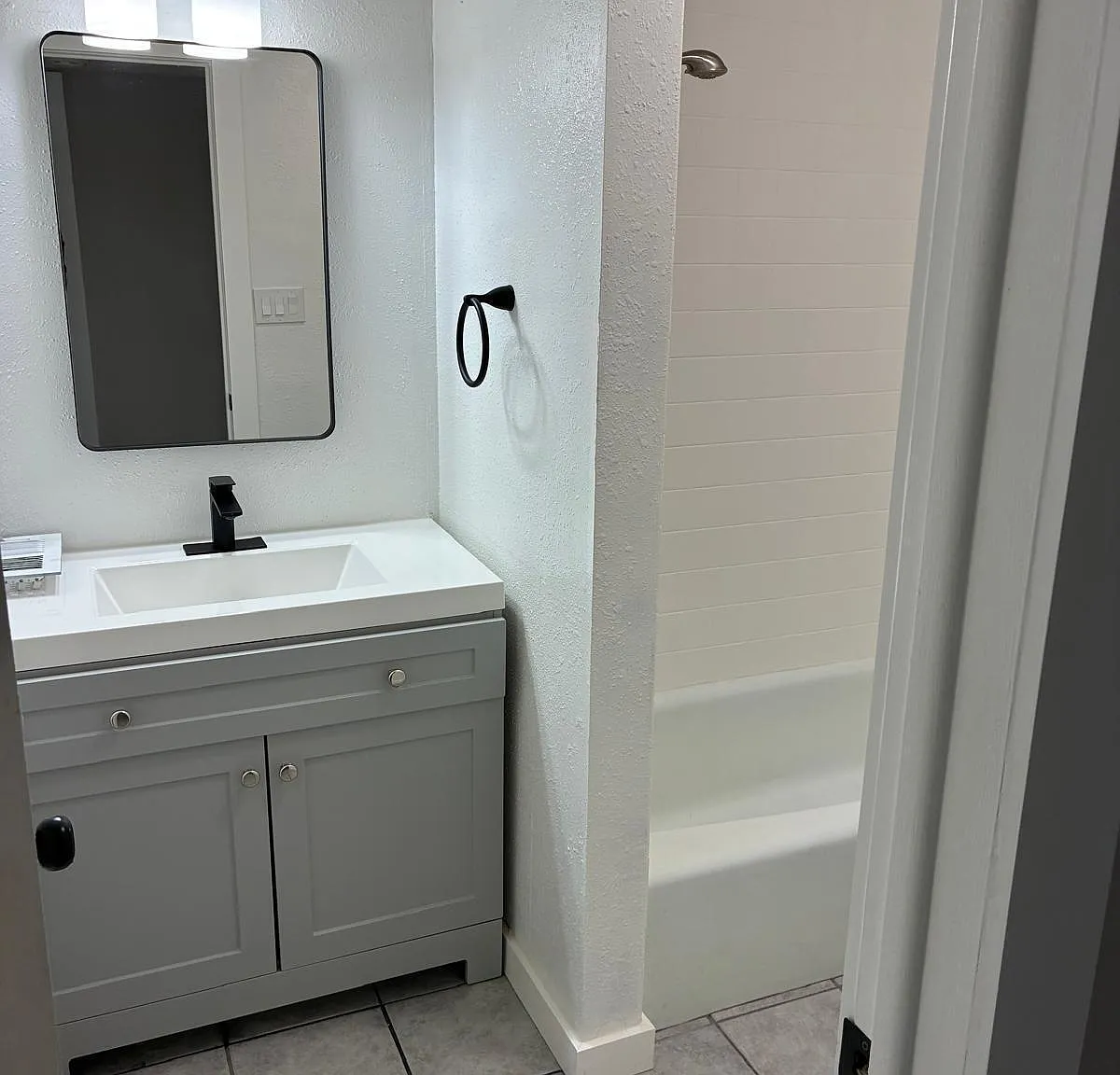 3 bed, 2.0 bath, 1250 sqft, $1,450 — Photo 3