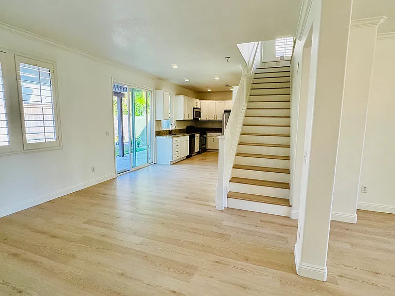 15 Ametrine Way — Photo 6