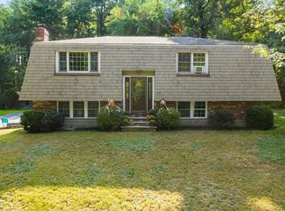 121 Trull Rd, Tewksbury, MA 01876