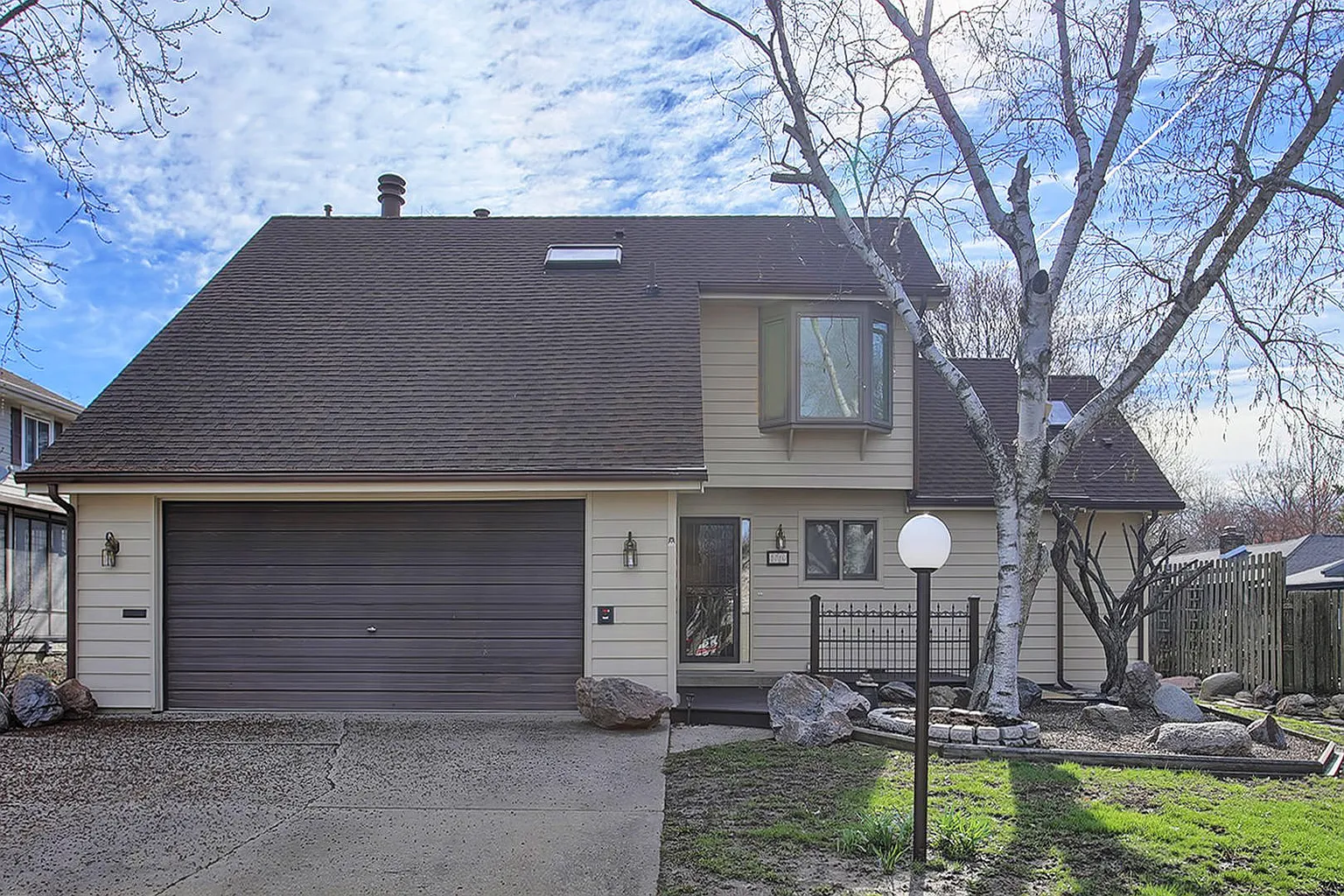 1710 Harrington Dr photo 1
