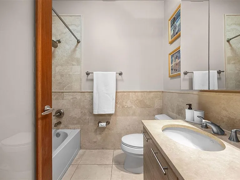 500 Plantation Village Dr #1201 — Photo 18