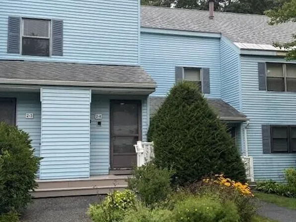 2 Rolling Hls Building 2-4, Lenox, MA 01240
